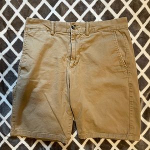 Men’s Old Navy Khaki Board Short 9”
